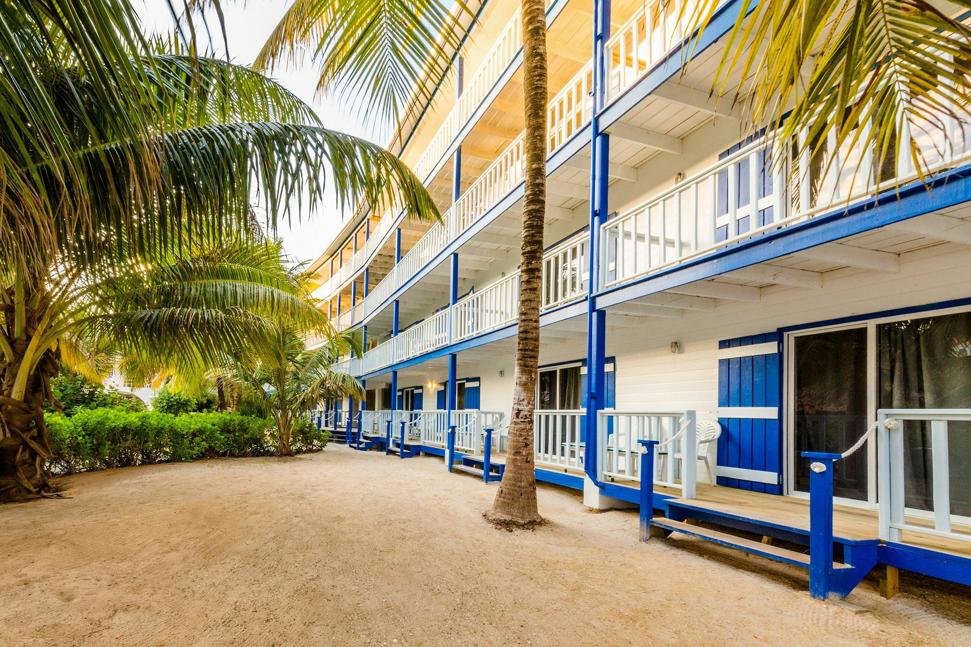 Caribbean Villas Hotel Сан-Педро Экстерьер фото